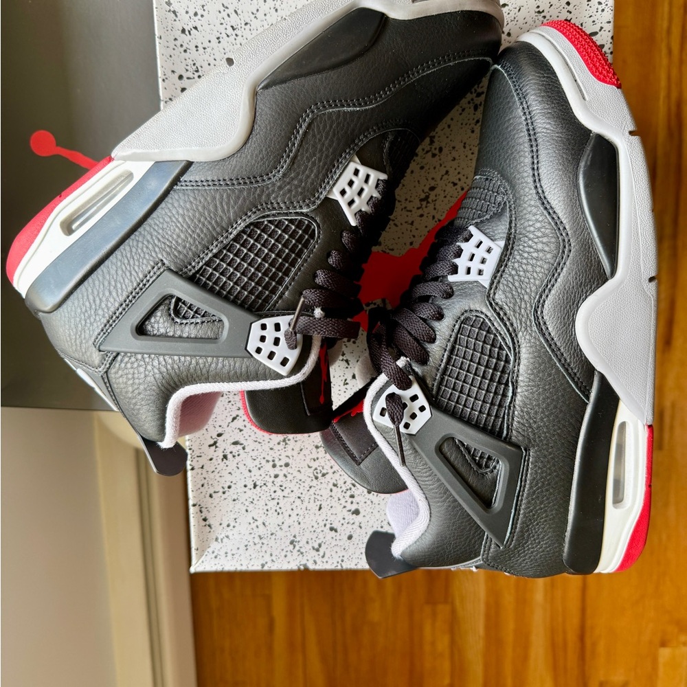 Jordan 4 Retro Bred Reimagined - Size 9.5